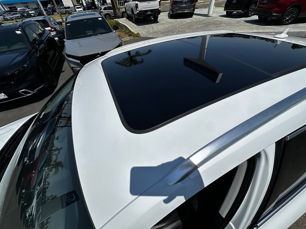 Used 2021 White Audi 55 Premium image 22