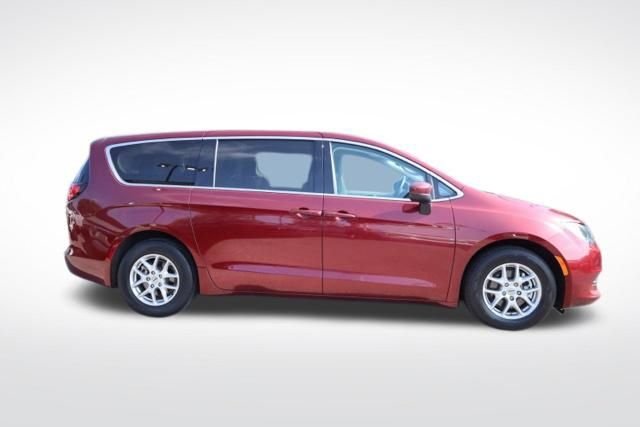 Used 2023 Red Chrysler LX image 14