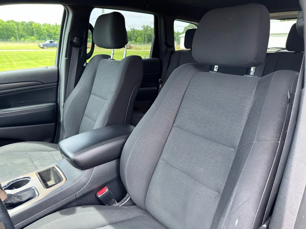 Used 2017 Black Jeep Laredo image 22