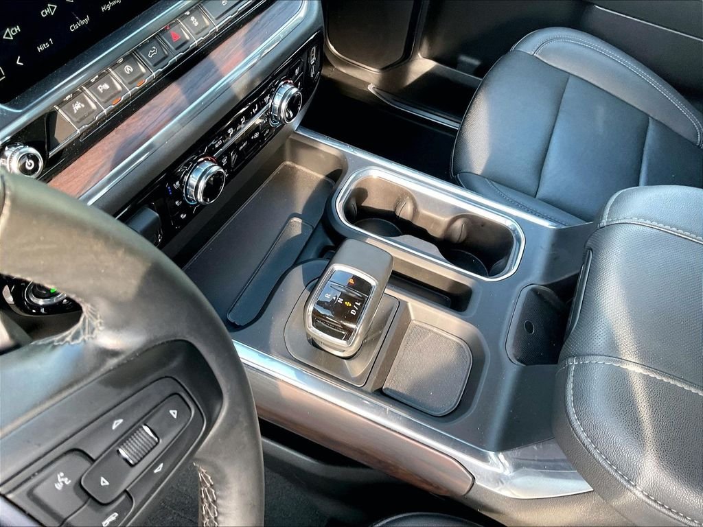 Used 2023 Black GMC SLT image 19