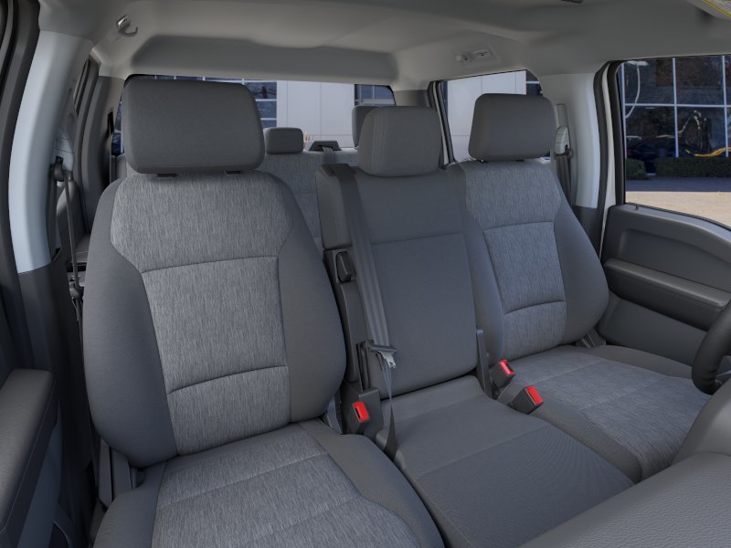 New 2026 Oxford White Ford F-250® XL image 34