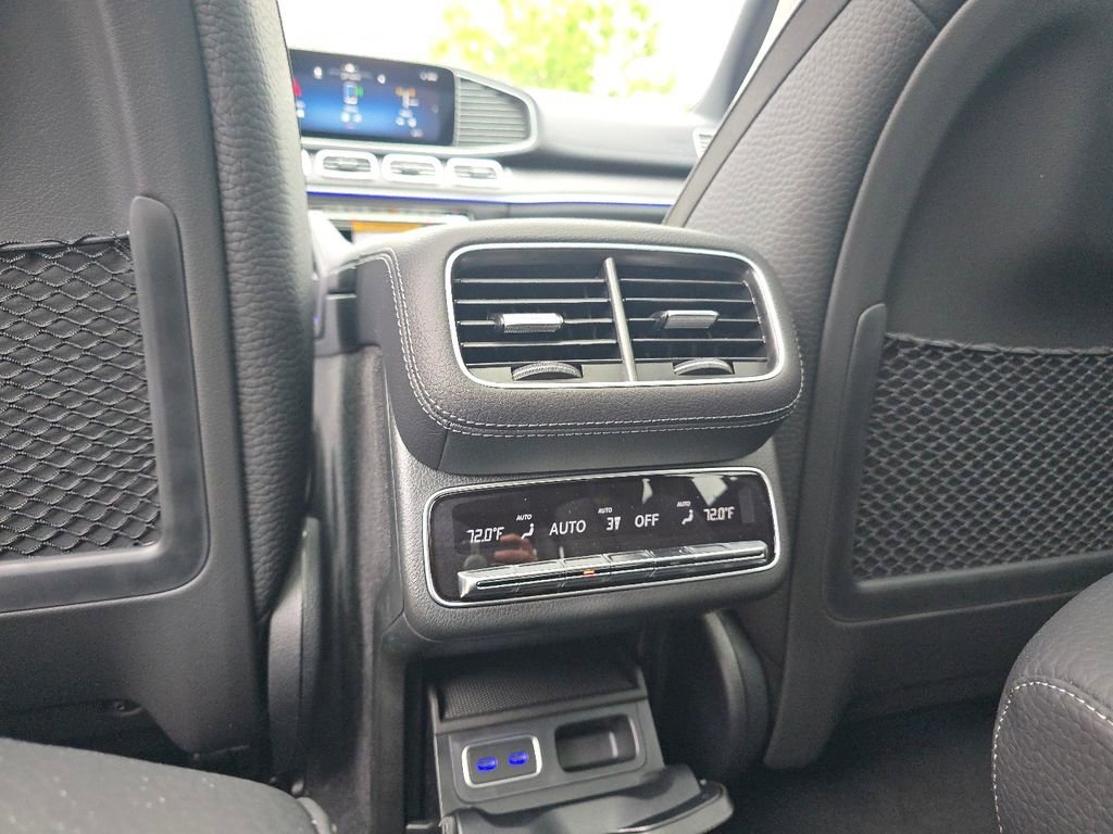 New 2026 MANUFAKTUR Moonlight White Magno Mercedes-Benz GLS 450 image 65