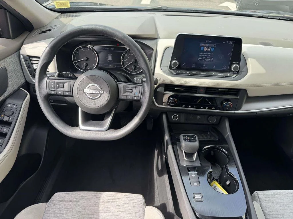 2023 Nissan Rogue SV - Photo 13
