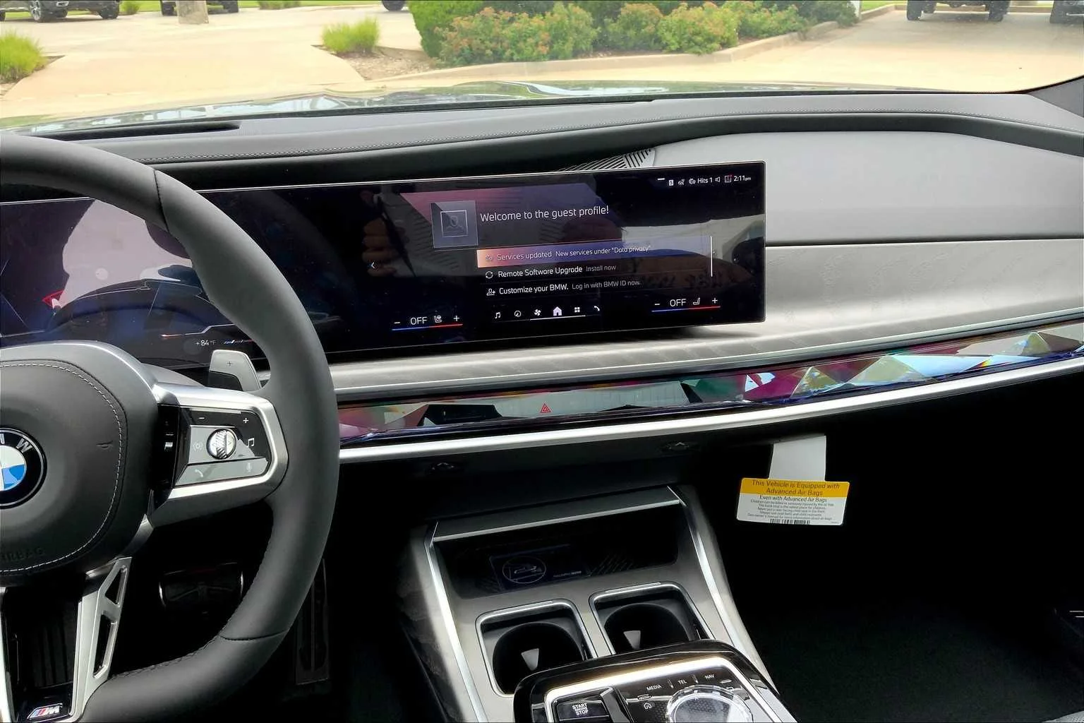 2025 BMW 7 Series 760i - Photo 6