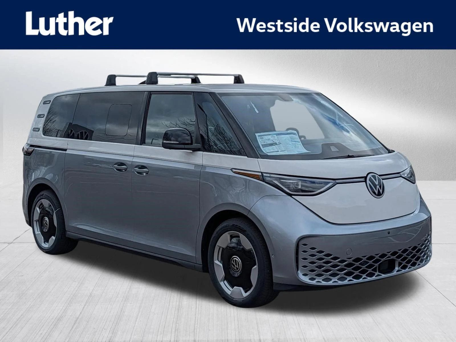 2025 Volkswagen ID. Buzz Pro S Plus 4Motion's photo