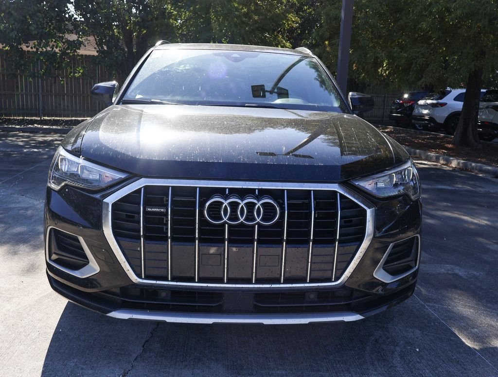 2020 Audi Q3 Premium photo 2