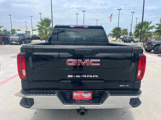 Used 2025 Black GMC SLT image 3