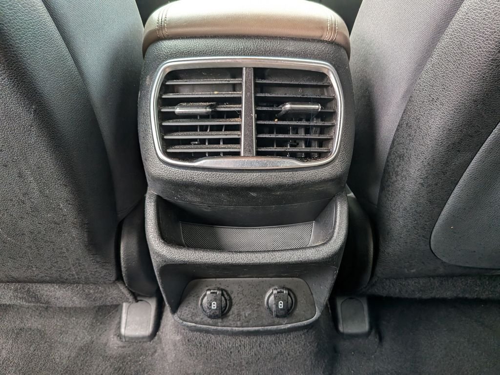 Used 2020 Gray Hyundai SEL image 33