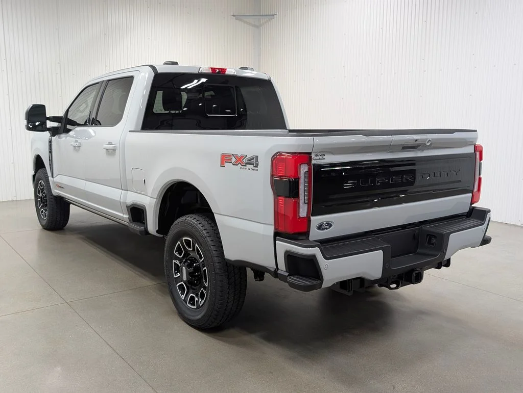 New 2026 Avalanche Ford F-250® Platinum® image 34
