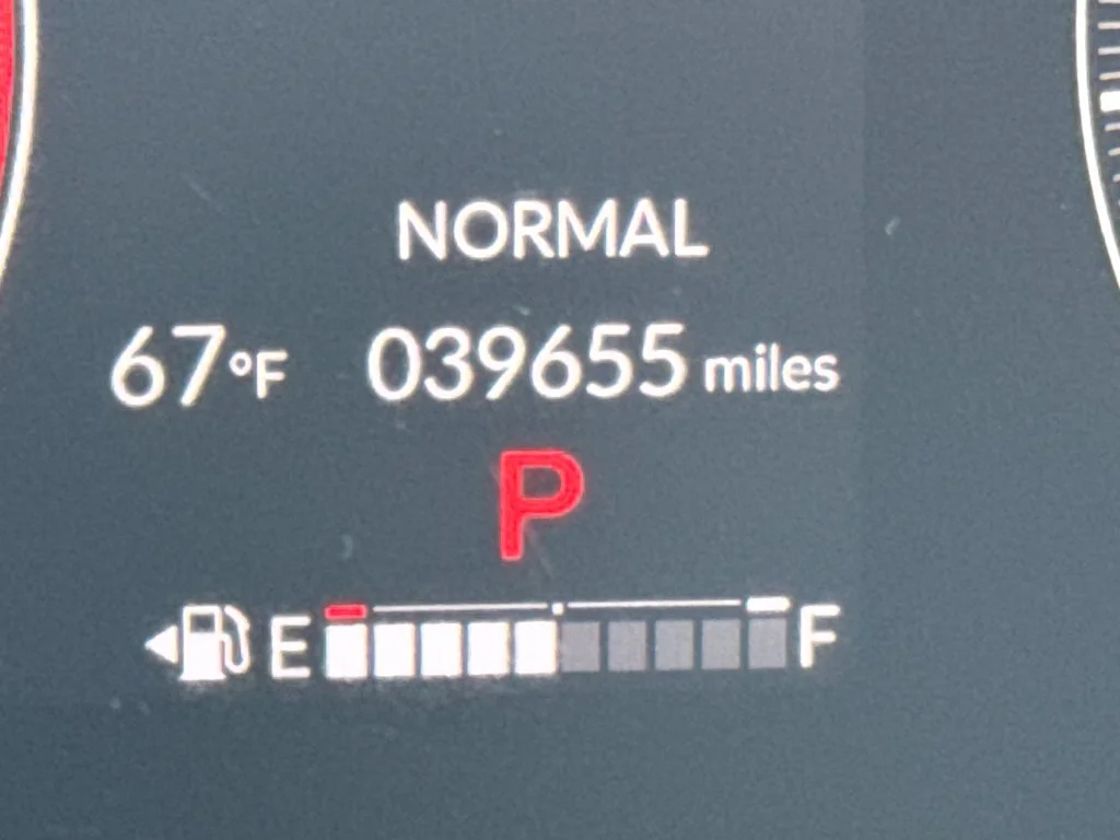 Used 2023 Black Honda EX-L image 19