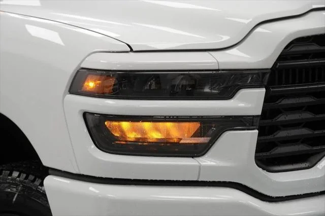 New 2026 Bright White Clear-Coat Exterior Paint RAM  image 5