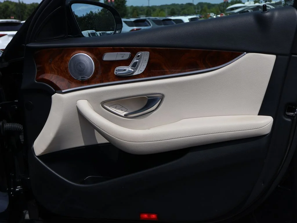 Used 2019 Black Mercedes-Benz E 300 image 13