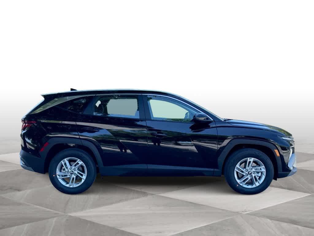 New 2026 Phantom Black Hyundai SE FWD image 9