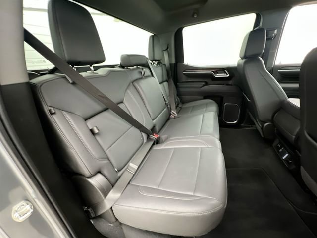 2026 GMC Sierra 1500 SLT - Photo 17