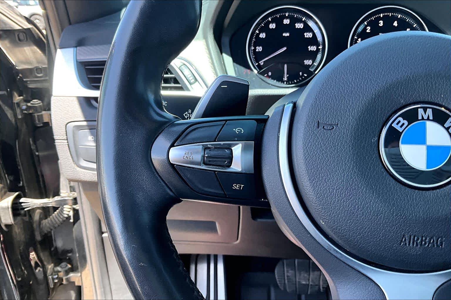 Used 2020 Black Sapphire Metallic BMW M35i image 21