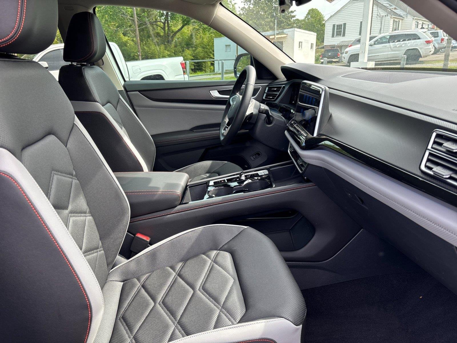 2025 Volkswagen Atlas Atlas Peak Edition - Photo 39