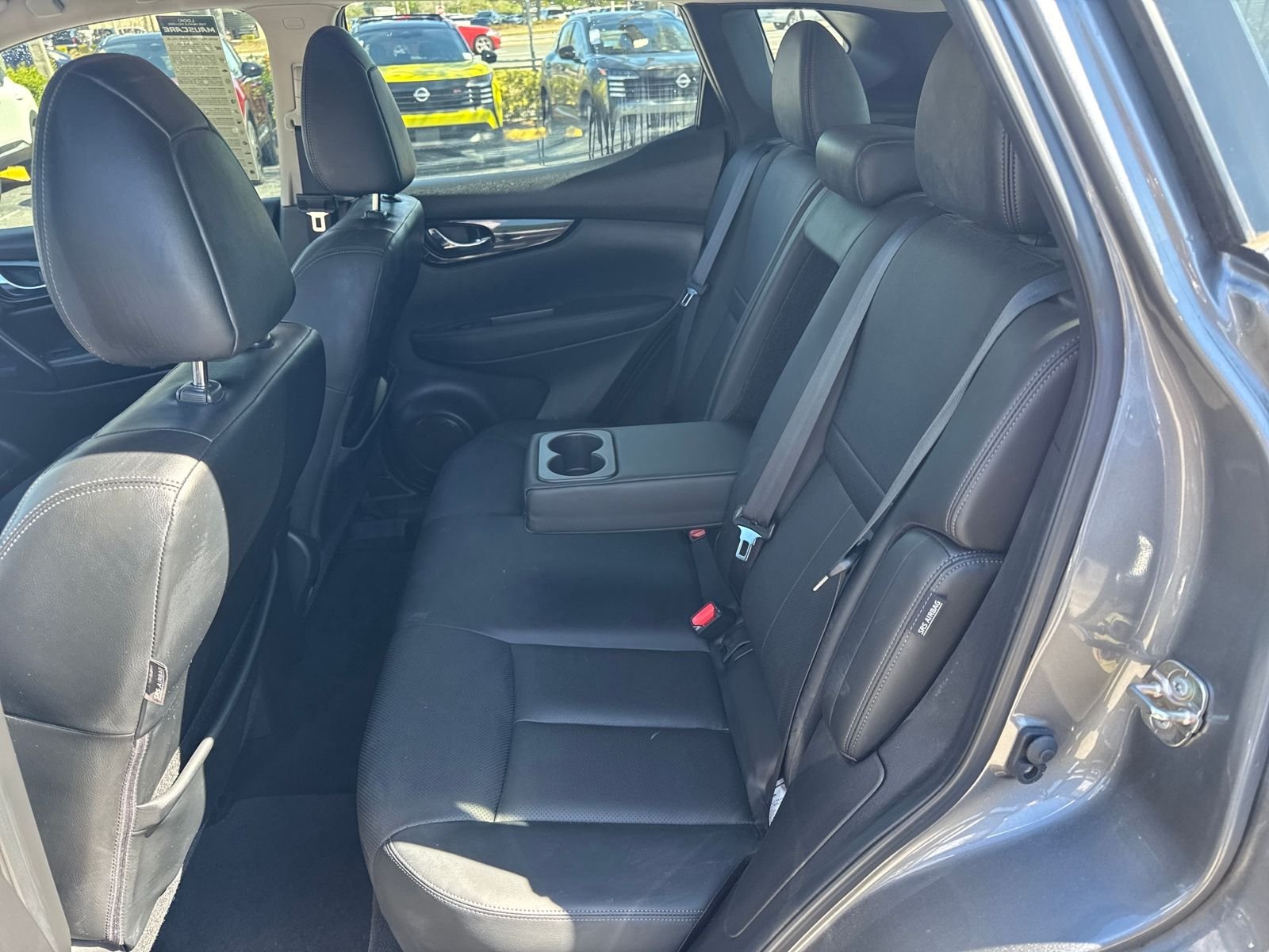 Used 2022 Gun Metallic Nissan SL image 25