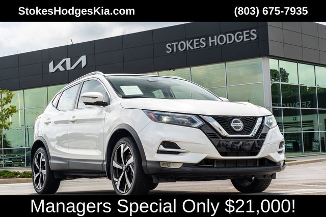 2022 Nissan Rogue Sport SL