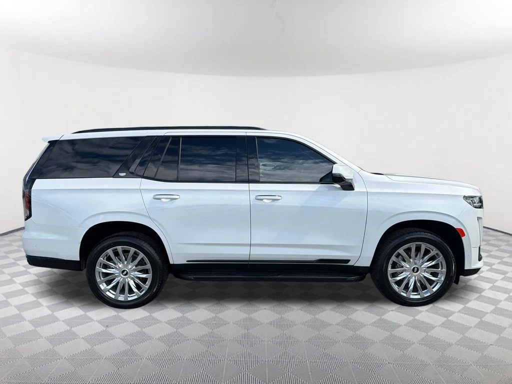 Used 2024 White Cadillac Premium Luxury image 4