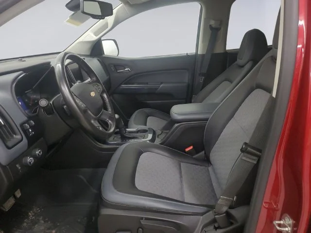 Used 2019 Red Chevrolet Z71 image 9