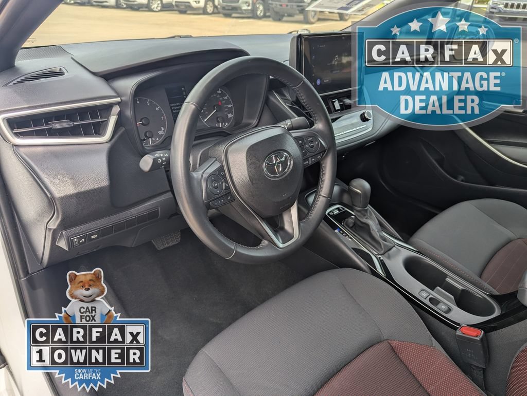 Used 2025 White Toyota SE image 4