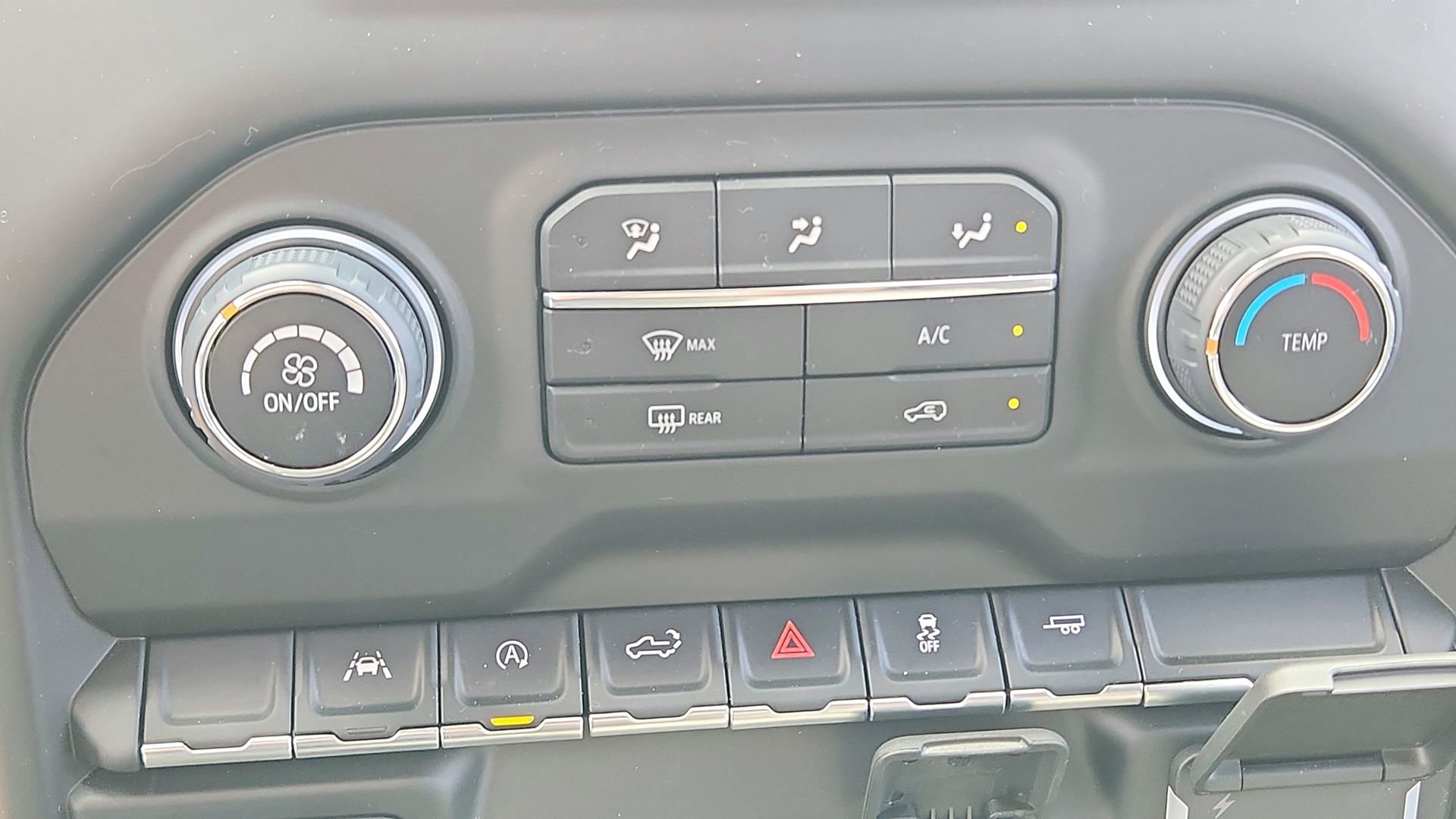 2026 Chevrolet Silverado 1500 Custom - Photo 16