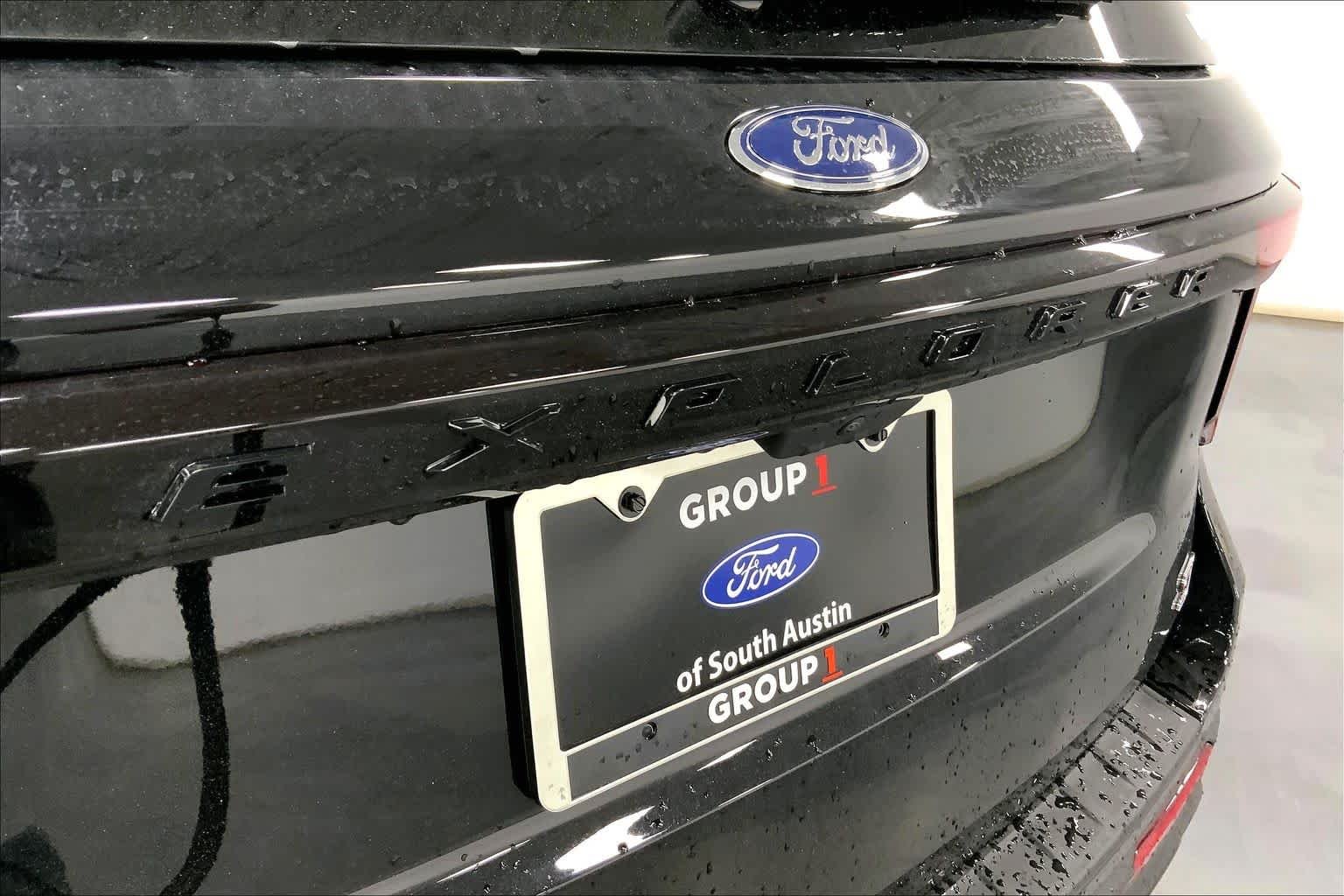 New 2026 Agate Black Metallic Ford ST image 12