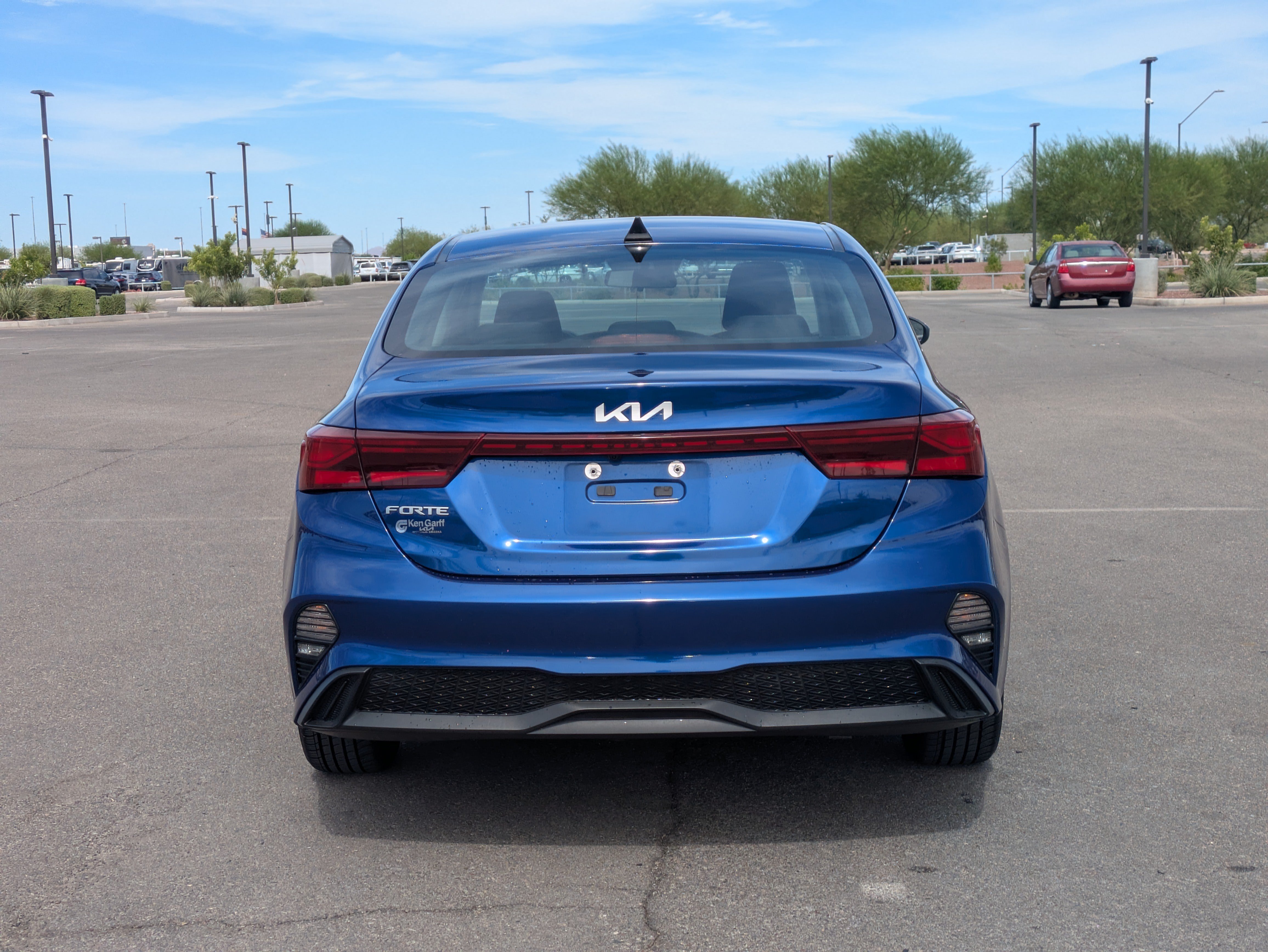 Used 2024 Deep Sea Blue Kia LXS image 4