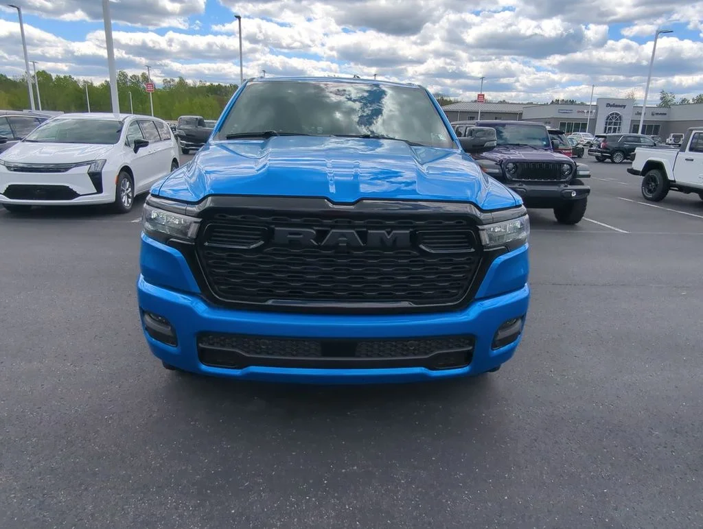 New 2026 Hydro Blue Pearl-Coat Exterior Paint RAM Big Horn/Lone Star image 3