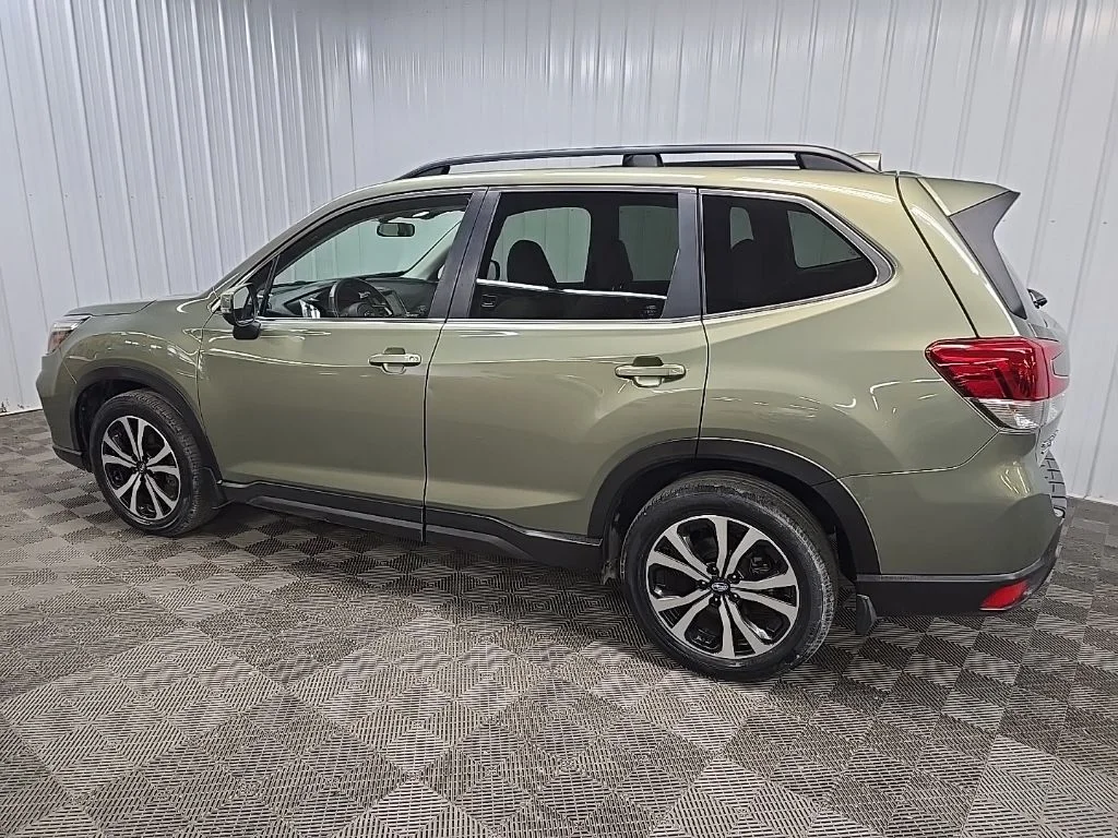 Used 2019 Jasper Green Metallic Subaru Limited image 4
