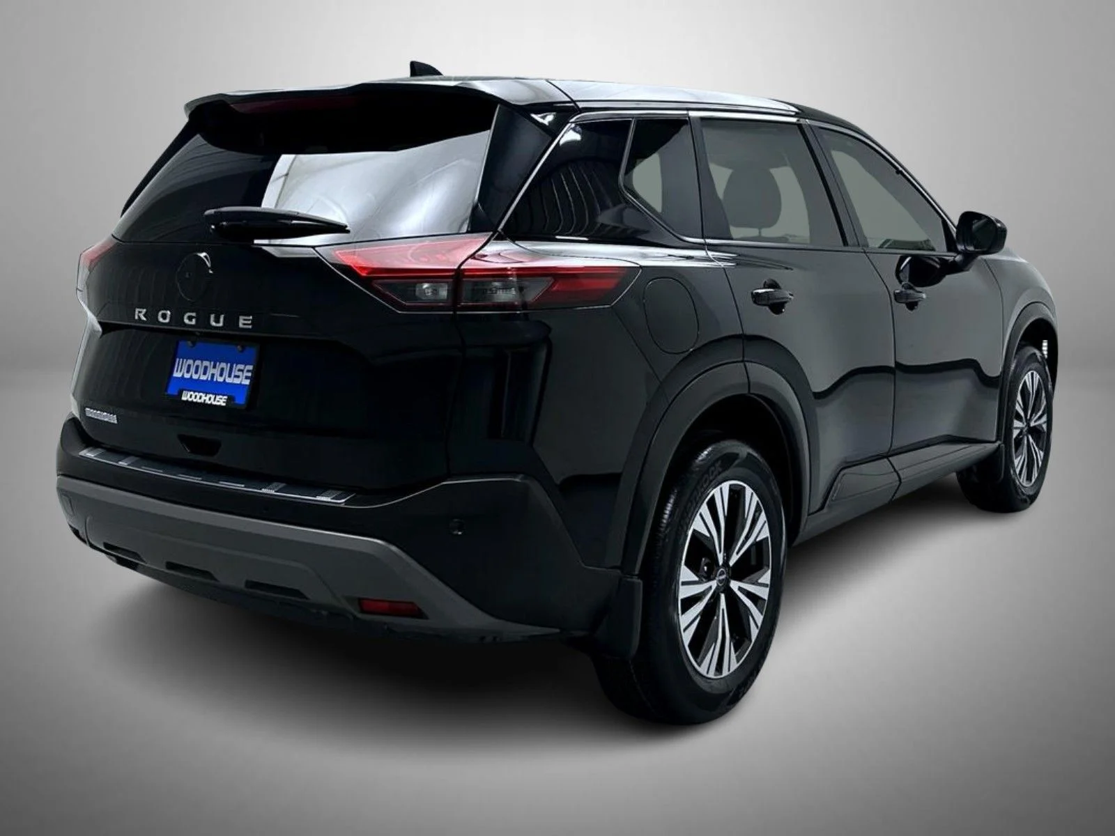 Used 2023 Black Nissan SV image 5
