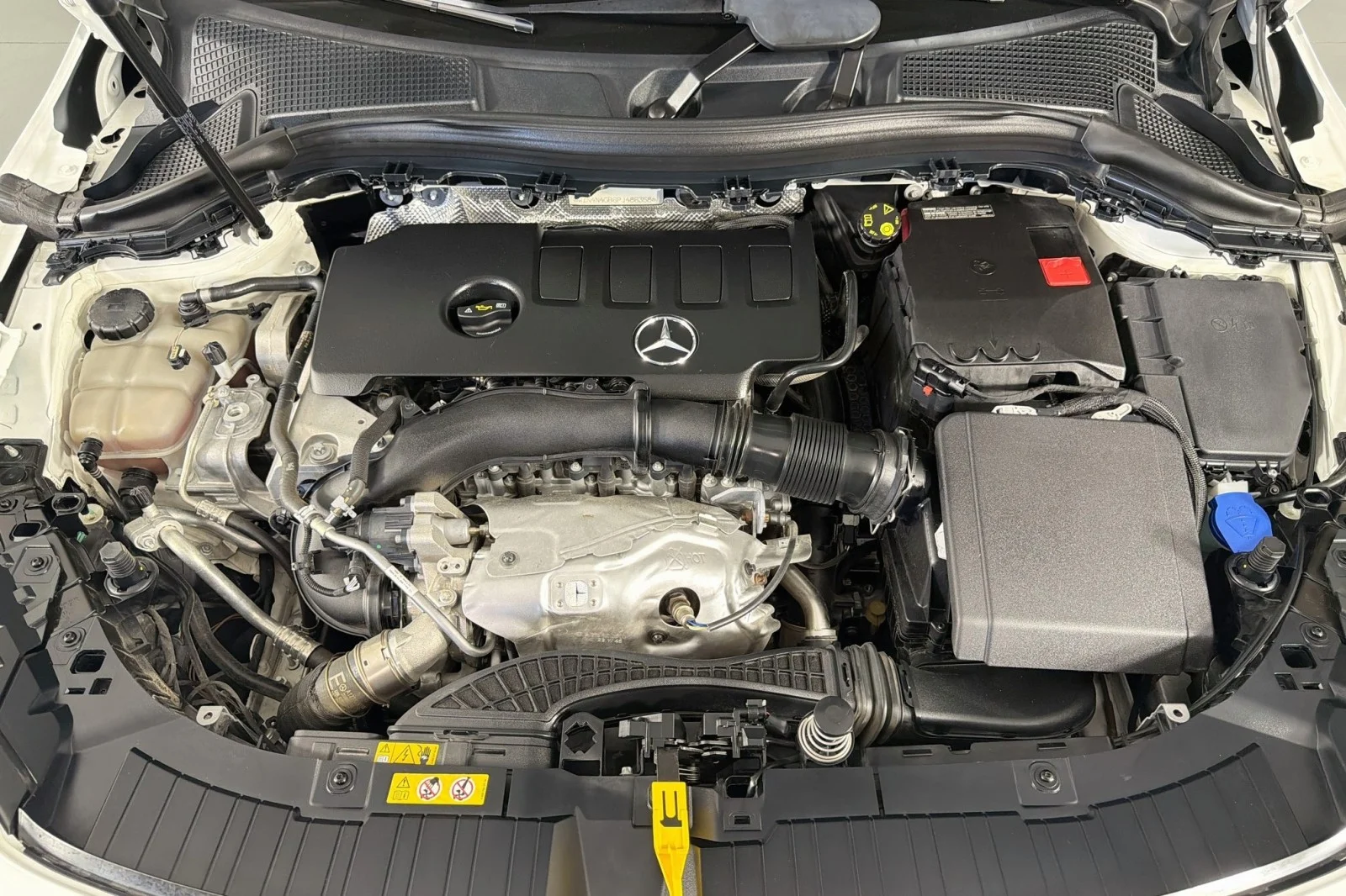 Certified Used 2023 Polar White Mercedes-Benz 250 image 11