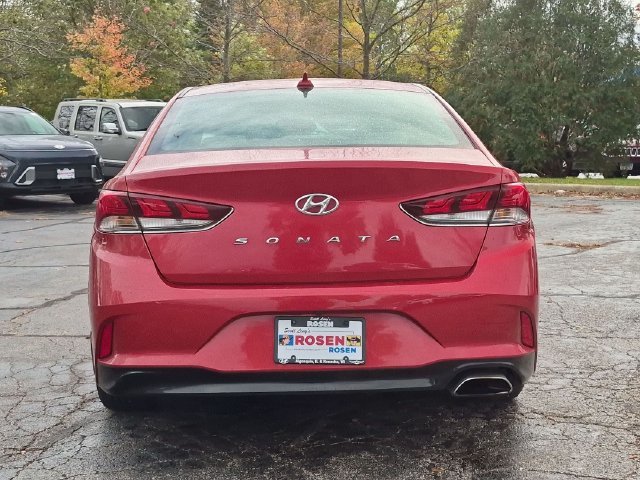 Used 2019 Red Hyundai SEL image 6
