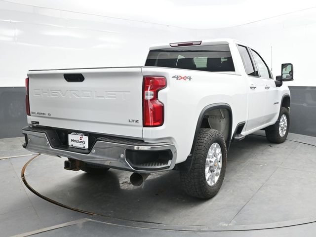 Used 2022 White Chevrolet LTZ image 6