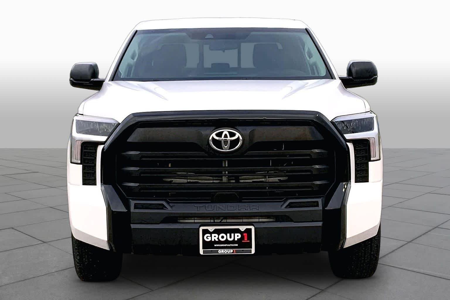 Used 2022 White Toyota SR image 4
