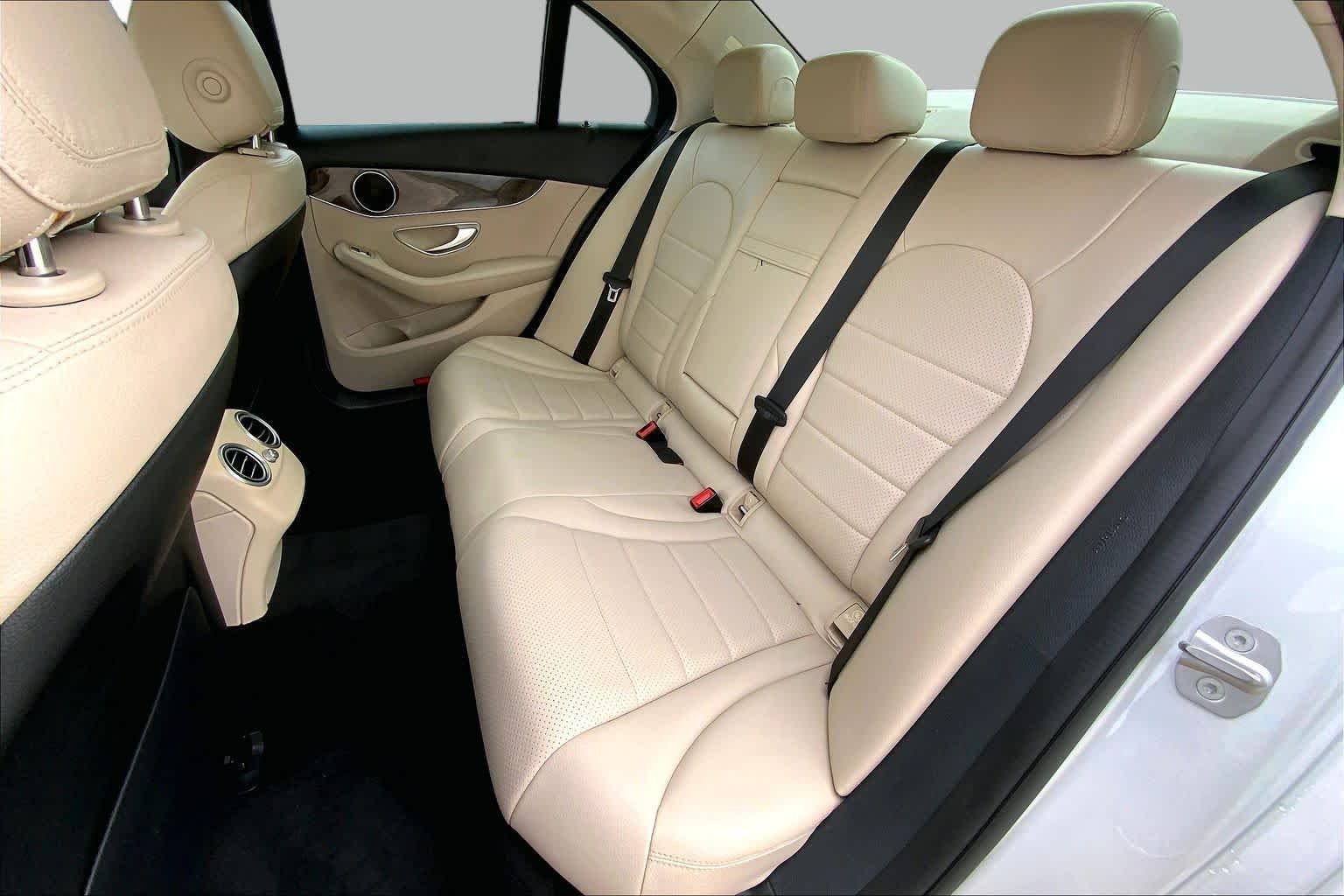 Used 2018 Iridium Silver Metallic Mercedes-Benz C 300 image 41