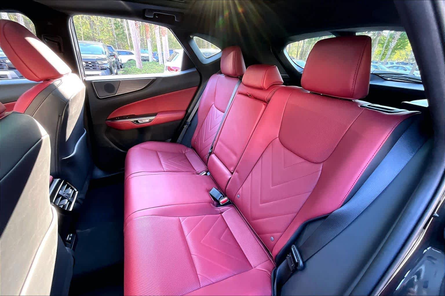 2024 Lexus NX Hybrid 350h - Photo 20