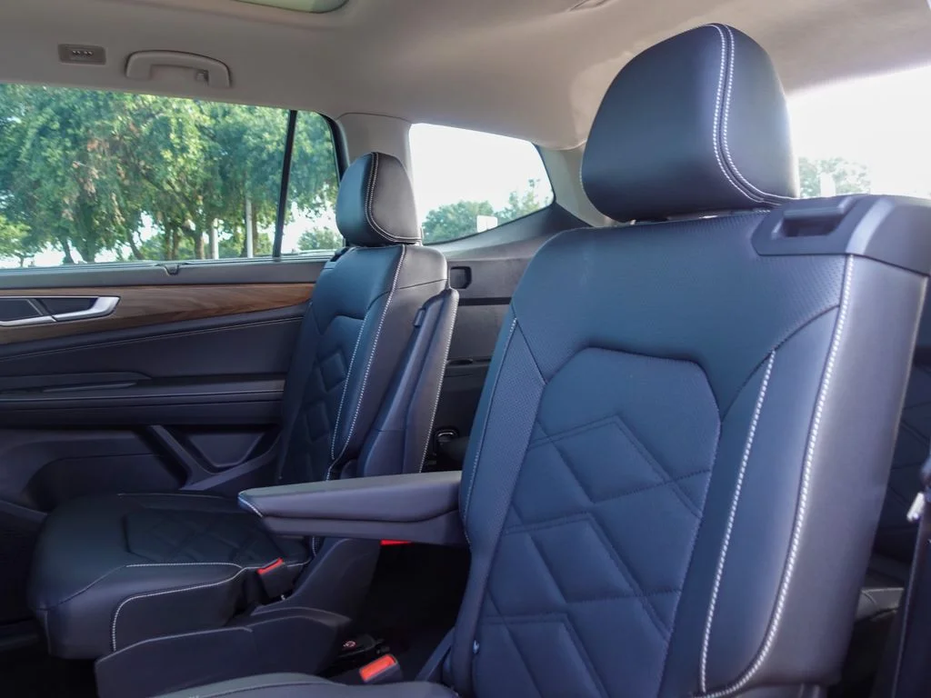 2026 Volkswagen Atlas SE w/Tech - Photo 22