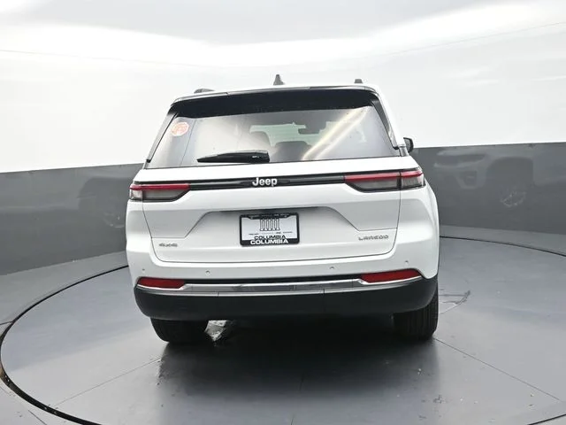 Used 2026 White Jeep Laredo X image 8