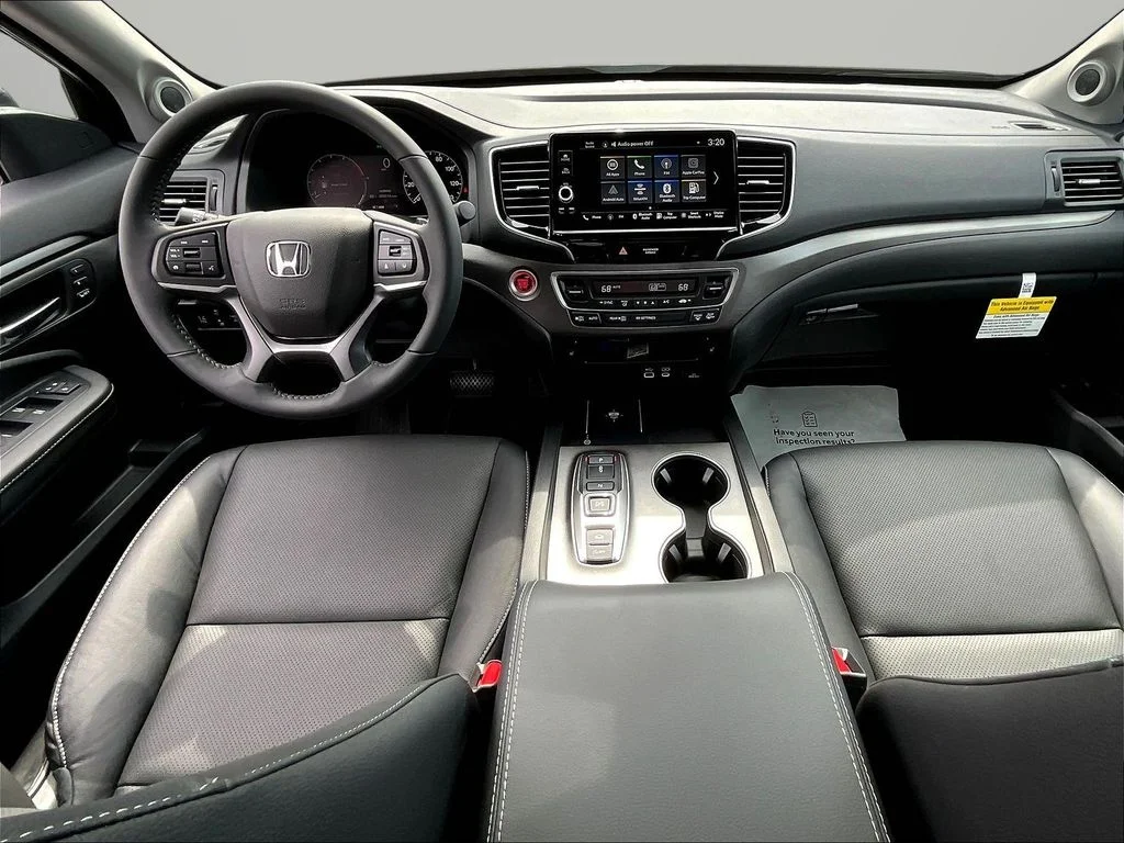 New 2026 Solar Silver Metallic Honda RTL image 8