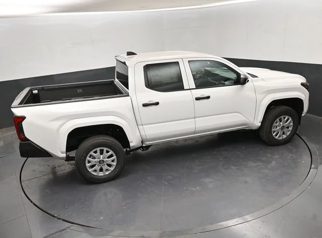New 2026 Ice Cap Toyota  SR image 31