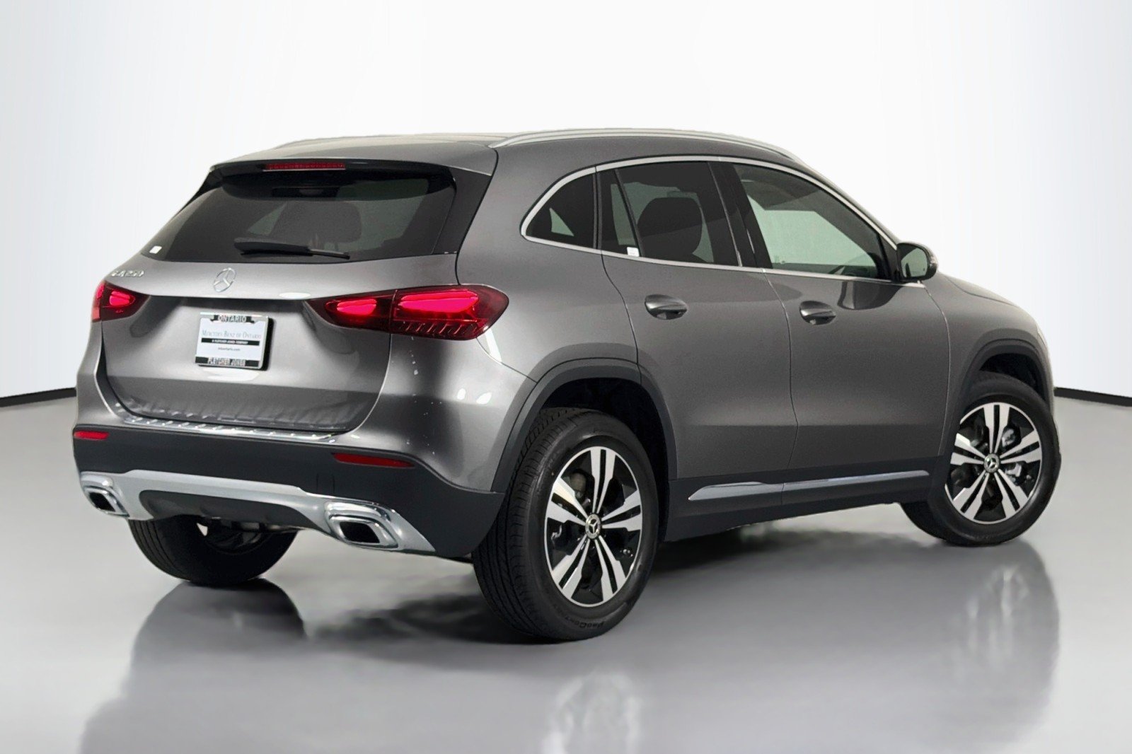 New 2026 Mountain Grey Metallic Mercedes-Benz GLA 250 SUV image 11