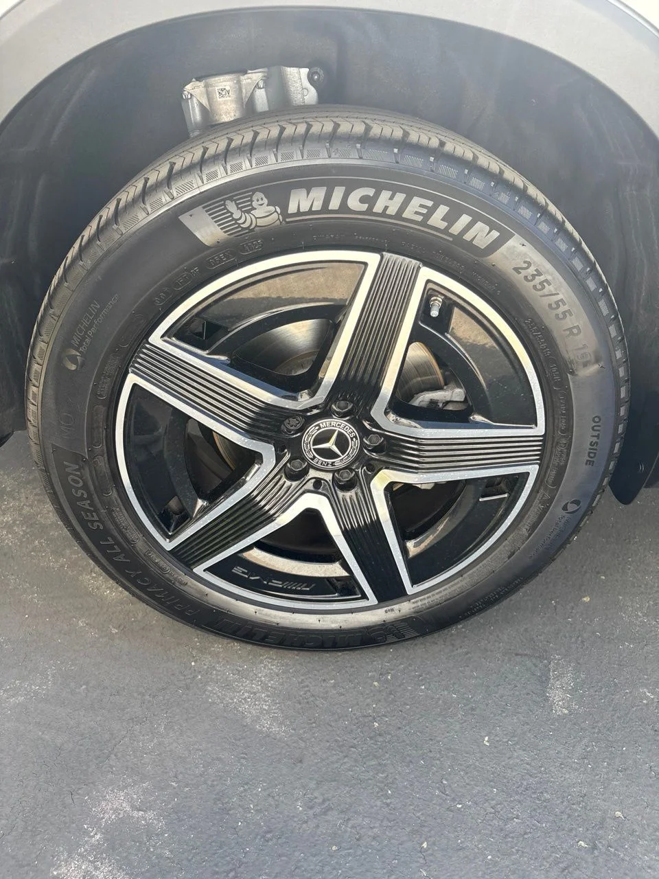 Certified Used 2026 Silver Mercedes-Benz 300 Sport Utility AMG® Lite image 12