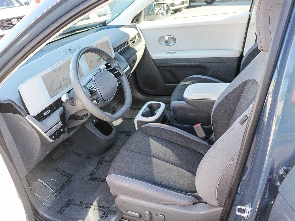 Used 2024 Green Hyundai SEL image 18