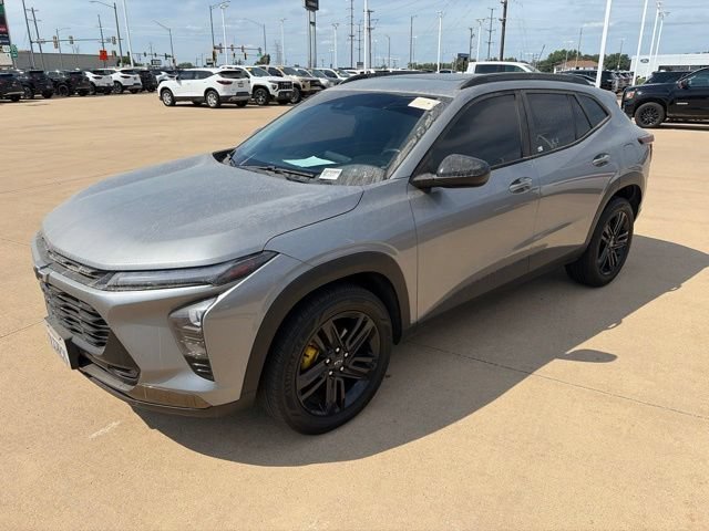 Used 2024 Sterling Gray Metallic Chevrolet ACTIV image 13