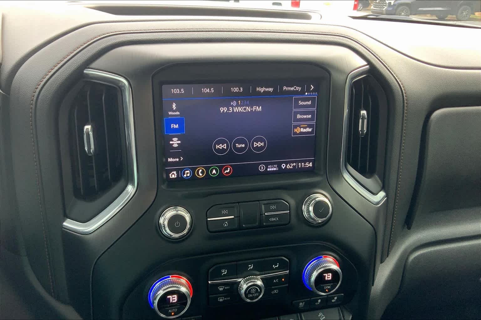Used 2020 Summit White GMC AT4 image 28