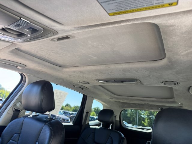 Used 2020 Gray Kia SX image 26