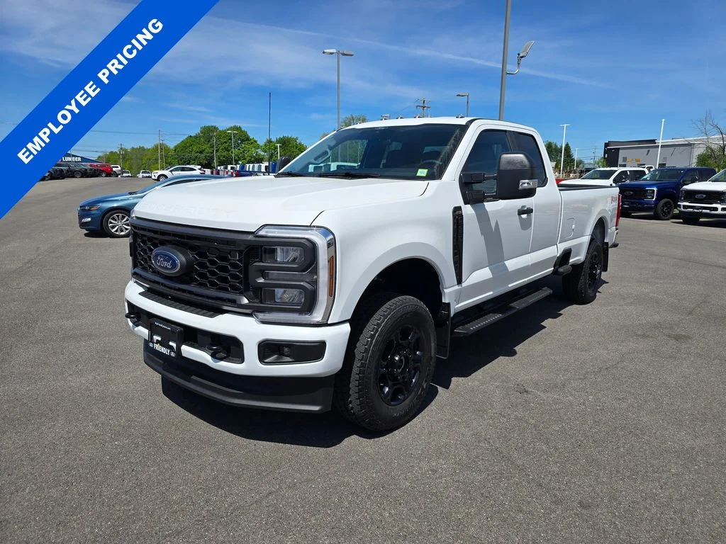 2026 Ford F-250 XL 4x4 SuperCab 8' Box's photo