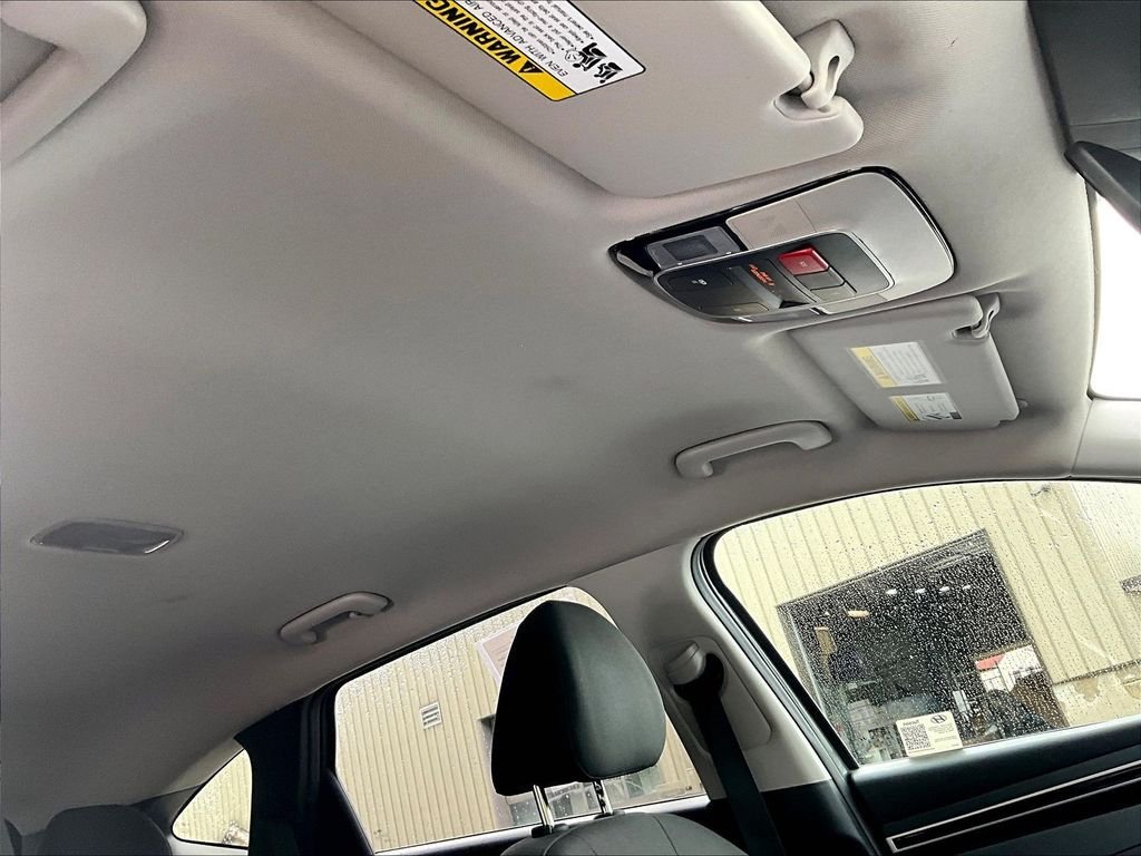 Used 2024 Hampton Gray Hyundai SEL image 22