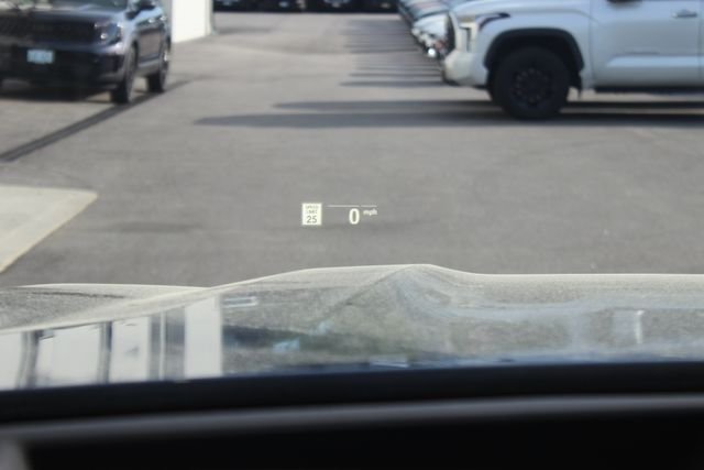 Used 2022 Blue BMW xDrive40i image 16